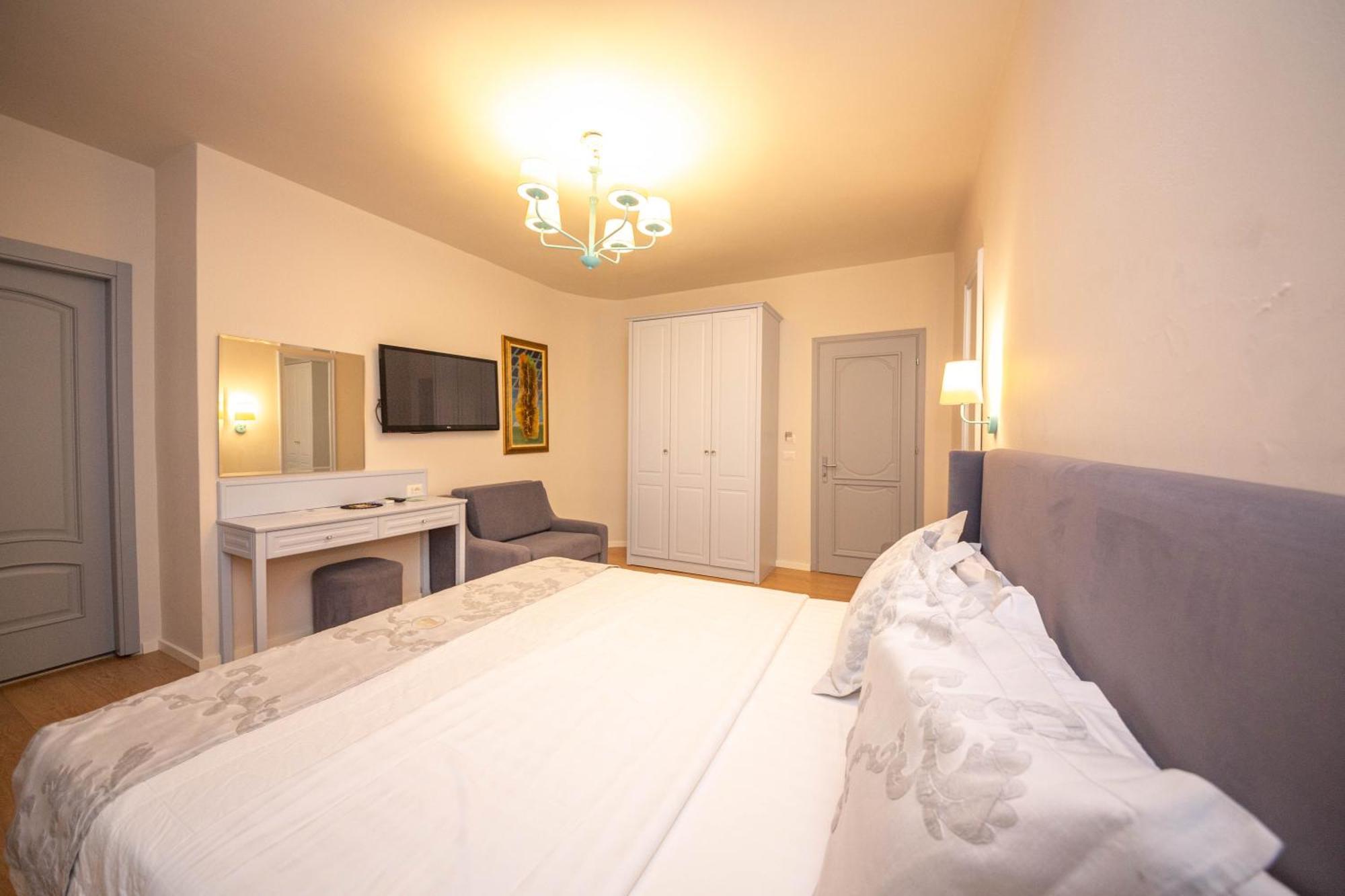 Illyrian Boutique Hotel Sarande Room photo