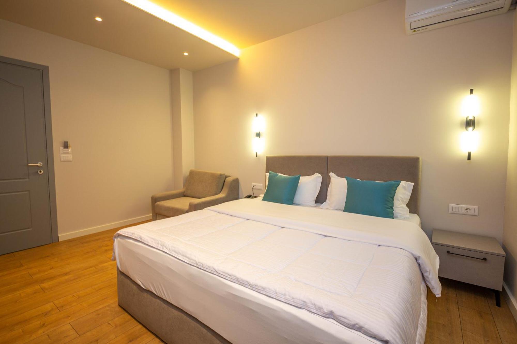 Illyrian Boutique Hotel Sarande Exterior photo
